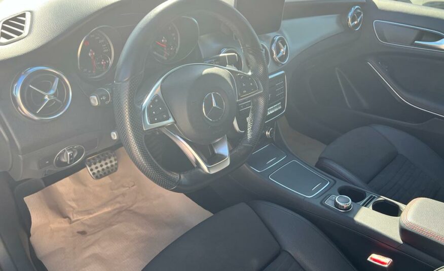 Mercedes-benz GLA 200D Premium