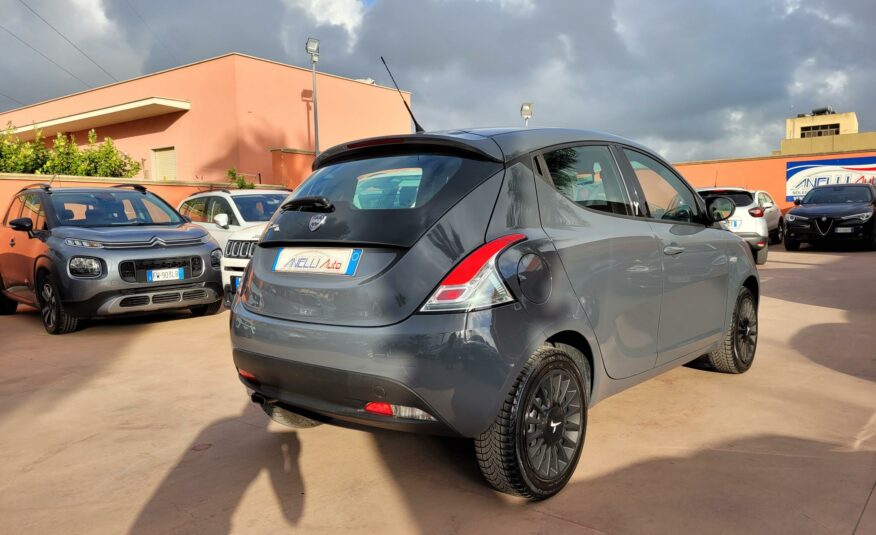 Lancia Ypsilon 1.2 69Cv Elefantino