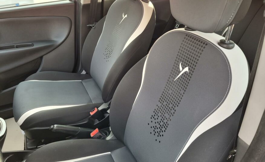 Lancia Ypsilon 1.2 69Cv Elefantino