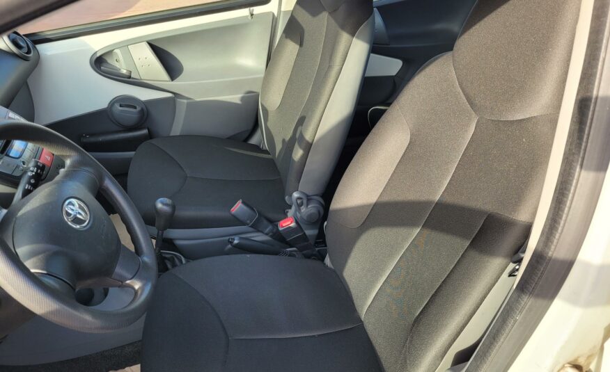 Toyota Aygo 1.0 69Cv Now Connect