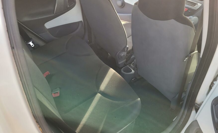 Toyota Aygo 1.0 69Cv Now Connect