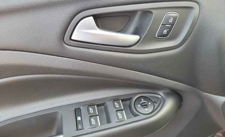 Ford Kuga 1.5 TDCi 120Cv Business