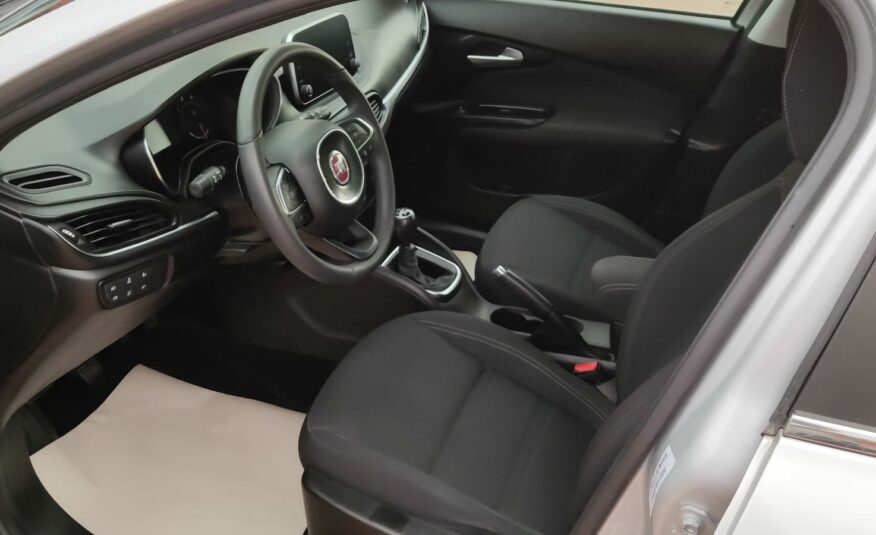 FIAT TIPO 1.6 MJ CV 120 LOUNGE