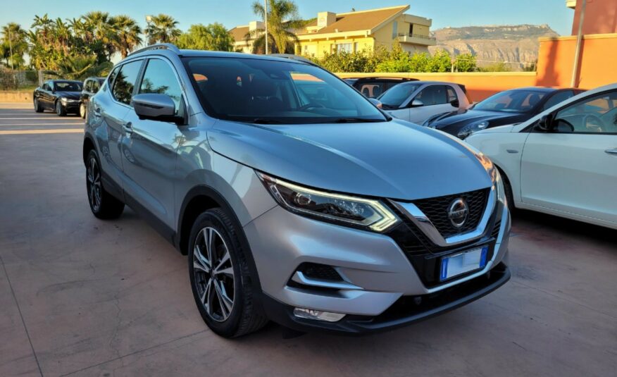 Nissan Qashqai 1.5 dCi N-Connecta