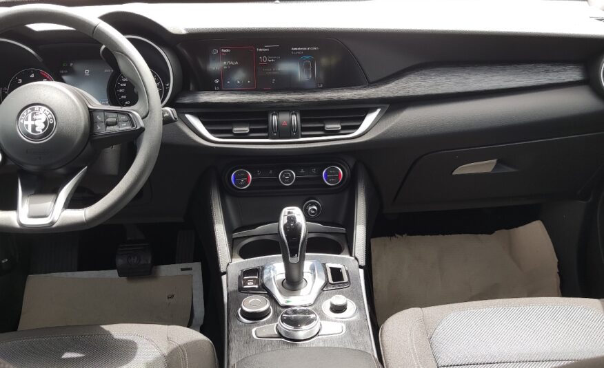 Alfa Romeo Stelvio 2.2 Mj 160 Cv AT8 RWD Super
