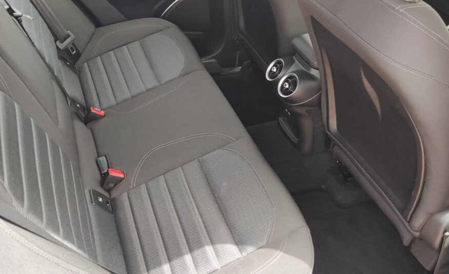 Alfa Romeo Stelvio 2.2 Mj 160 Cv AT8 RWD Super
