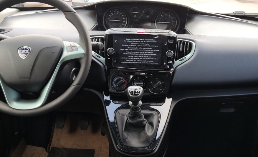 Lancia Ypsilon 1.0 FireFly 5 porte S&S Hybrid Ecochic Gold