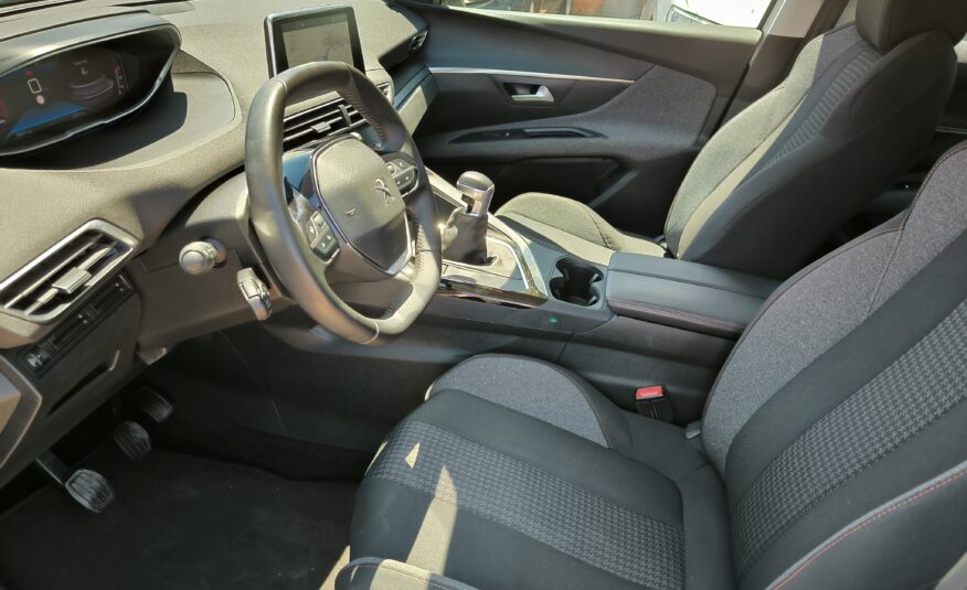 Peugeot 3008 BlueHDi 130 S&S Business