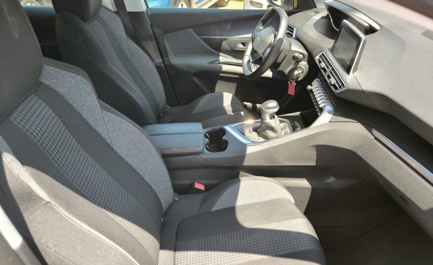 Peugeot 3008 BlueHDi 130 S&S Business