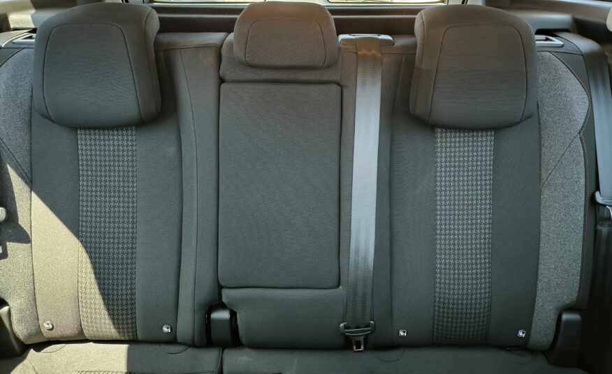 Peugeot 3008 BlueHDi 130 S&S Business