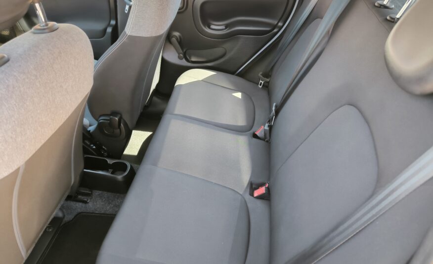 Fiat Panda 1.0 FireFly S&S Hybrid Easy