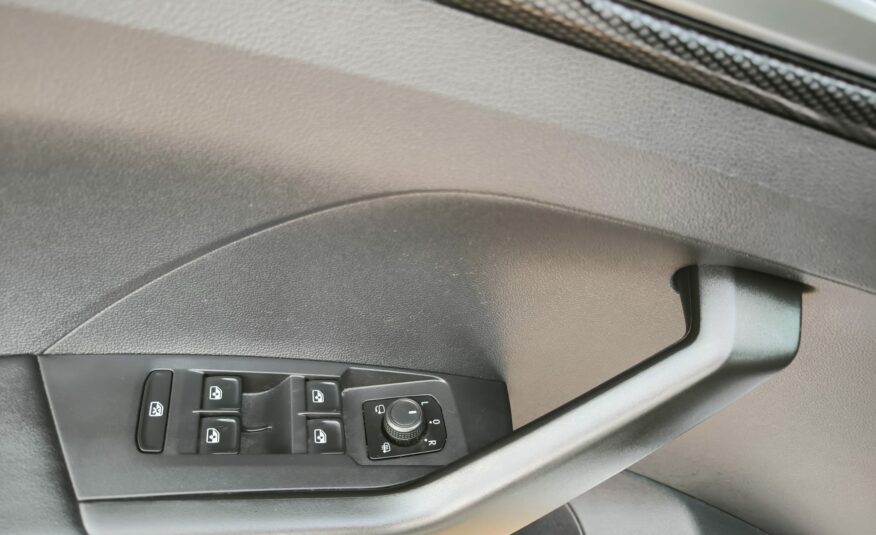 Volkswagen T-Cross 1.0 TSI RLine