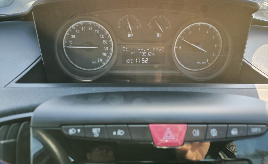 Lancia Ypsilon 1.0 FireFly 5 porte S&S Hybrid Ecochic Silver