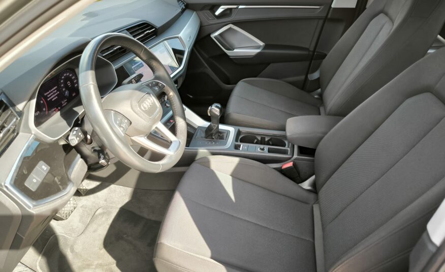 Audi Q3 35 TDI S tronic Business