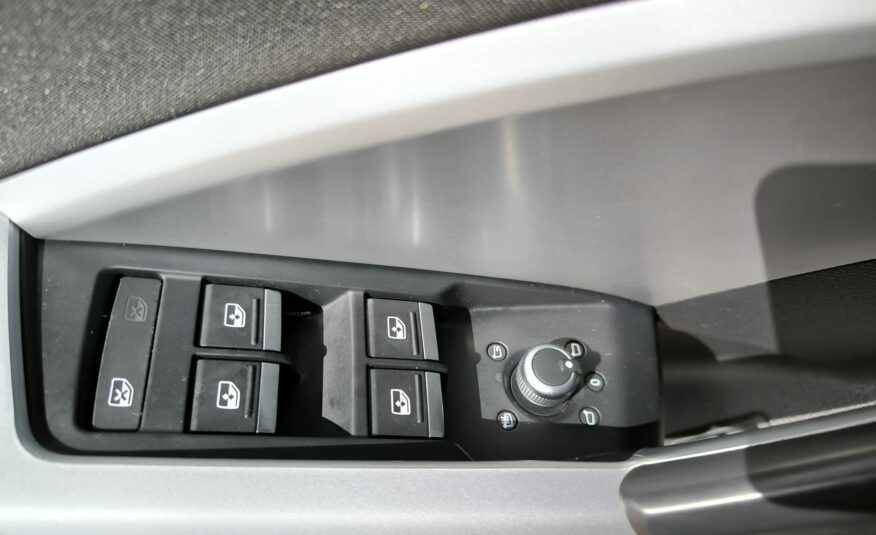 Audi Q3 35 TDI S tronic Business
