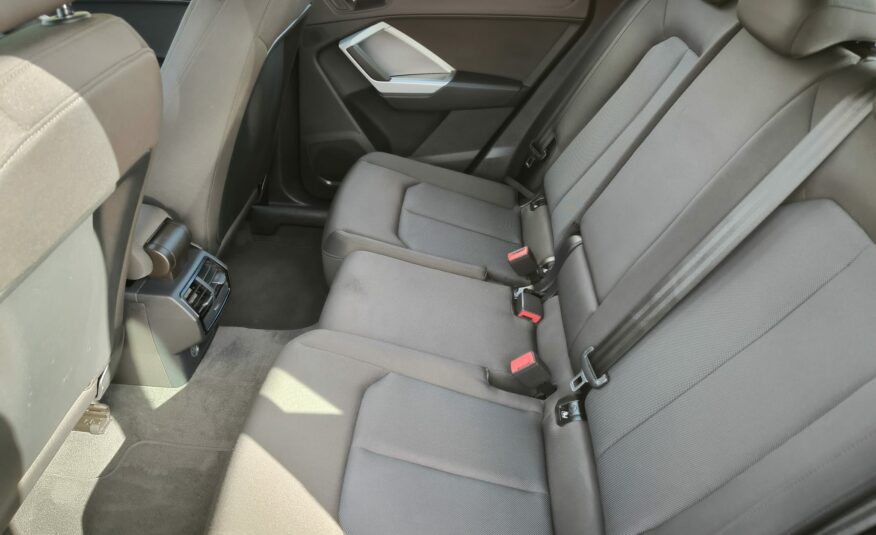 Audi Q3 35 TDI S tronic Business