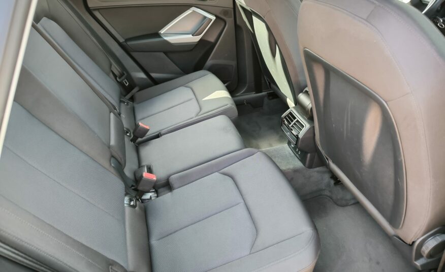Audi Q3 35 TDI S tronic Business