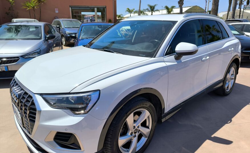Audi Q3 35 TDI S tronic Business Advanced