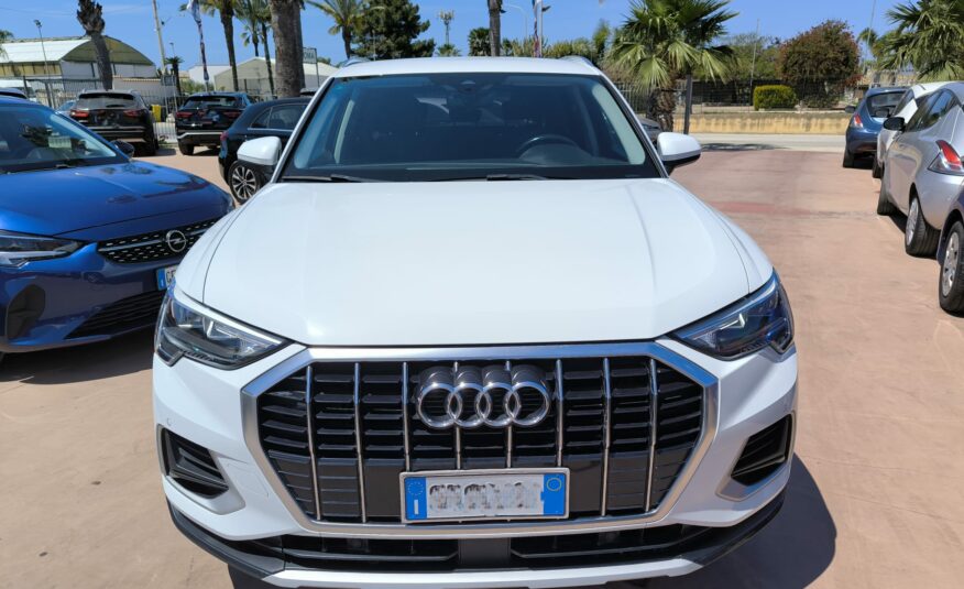 Audi Q3 35 TDI S tronic Business Advanced