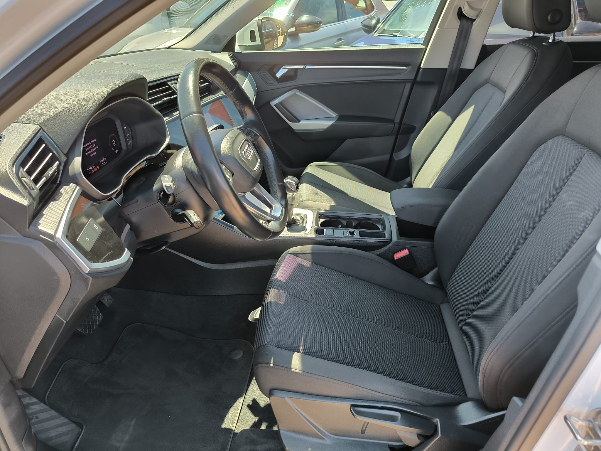 Audi Q3 35 TDI S tronic Business Advanced