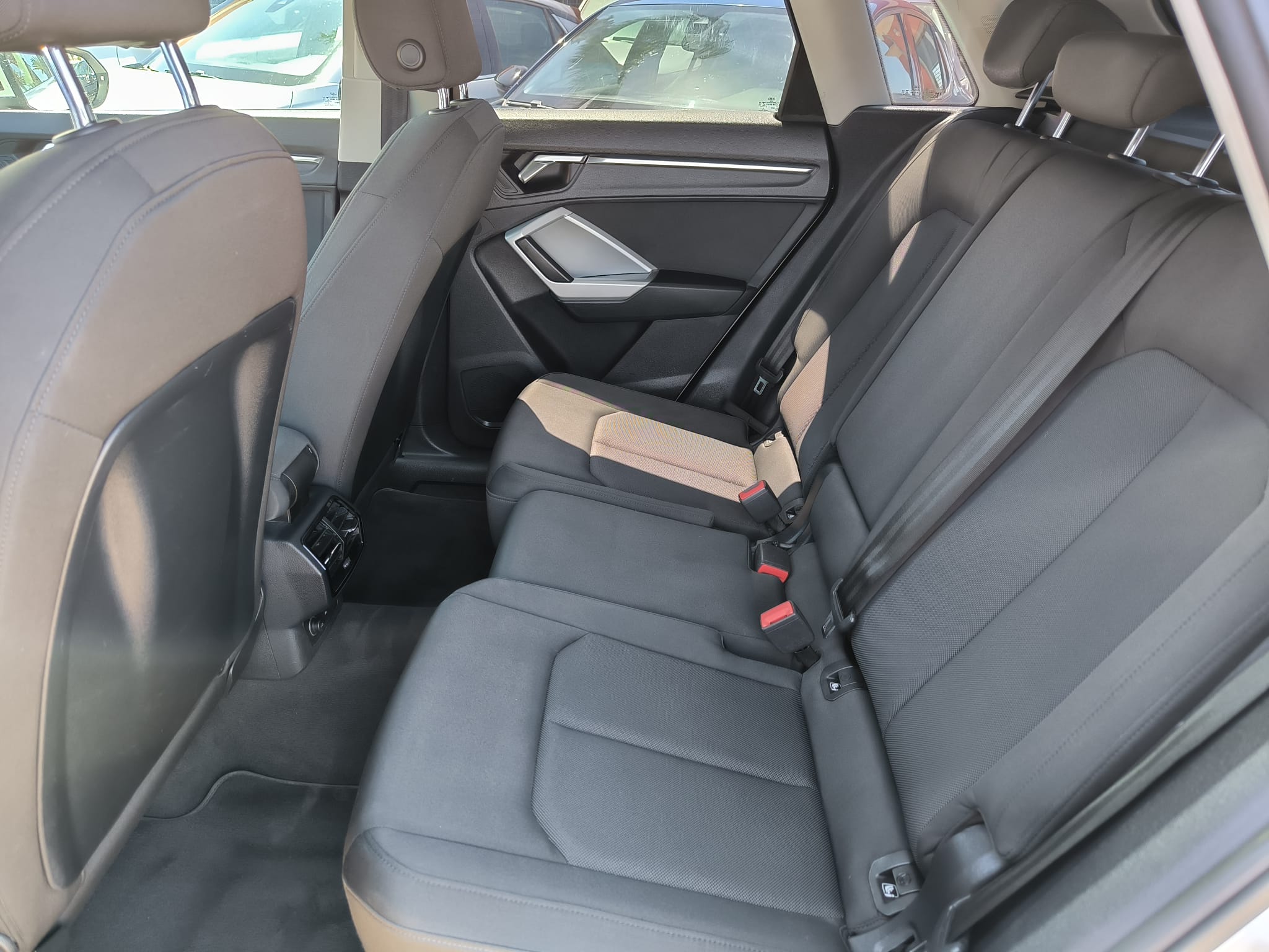 Audi Q3 35 TDI S tronic Business Advanced