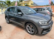 Volkswagen Tiguan 2.0 TDI SCR DSG Sport R-Line