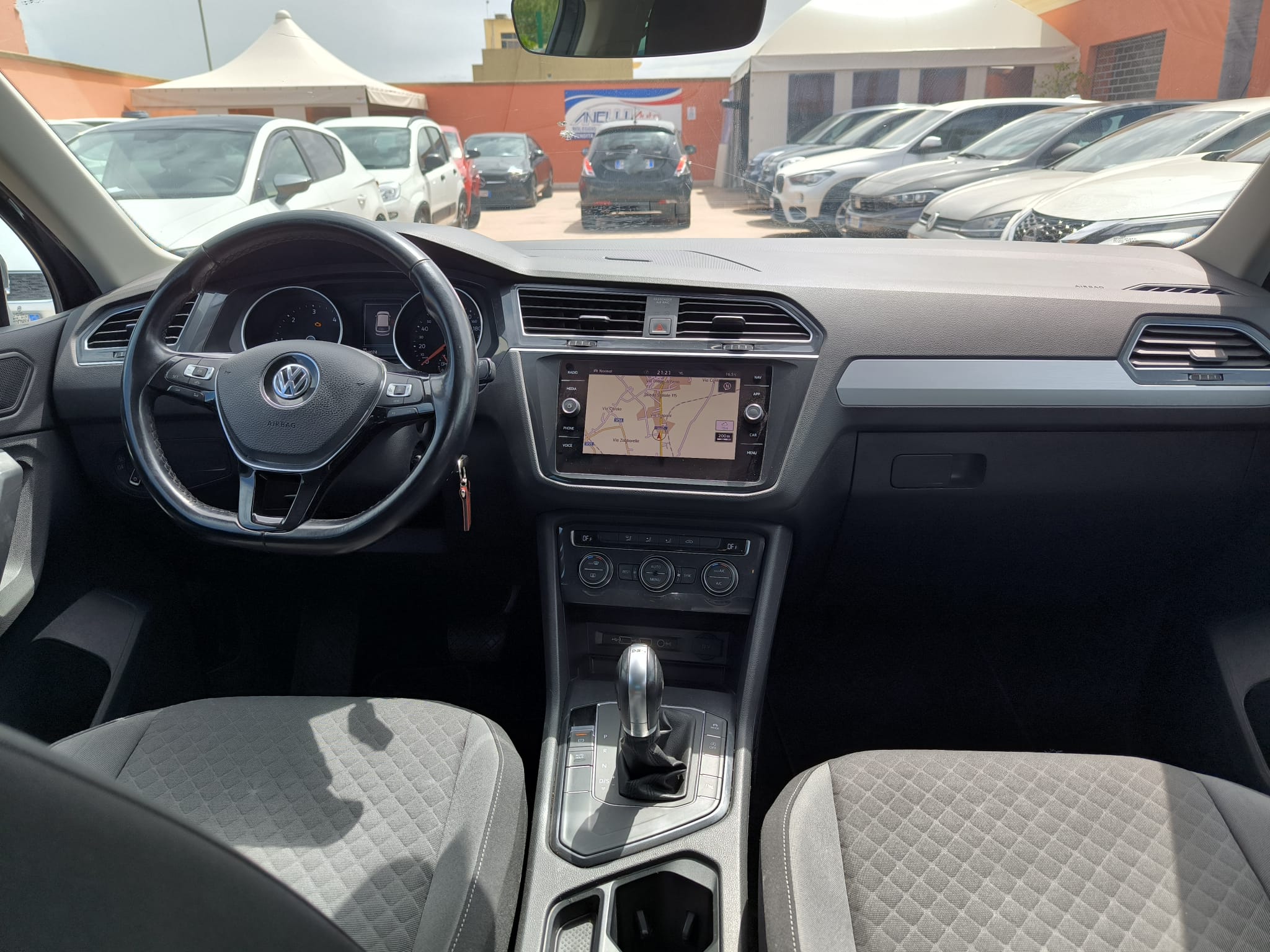 Volkswagen Tiguan 2.0 TDI SCR DSG Sport R-Line