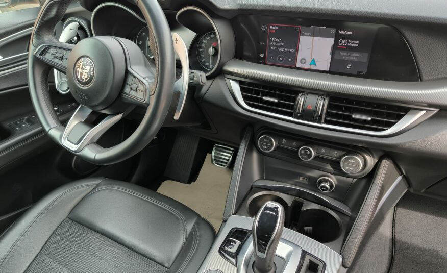 Alfa Romeo Stelvio 2.2 Turbodiesel 160 CV AT8 RWD Sprint