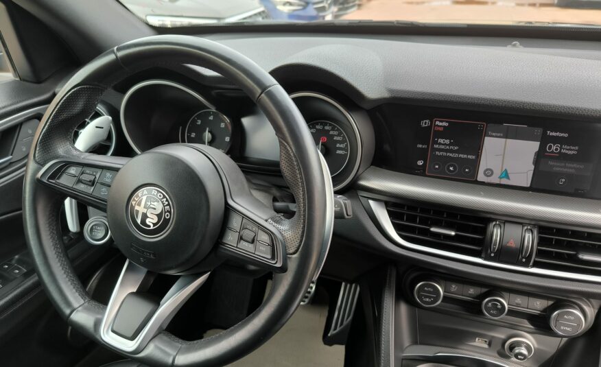 Alfa Romeo Stelvio 2.2 Turbodiesel 160 CV AT8 RWD Sprint