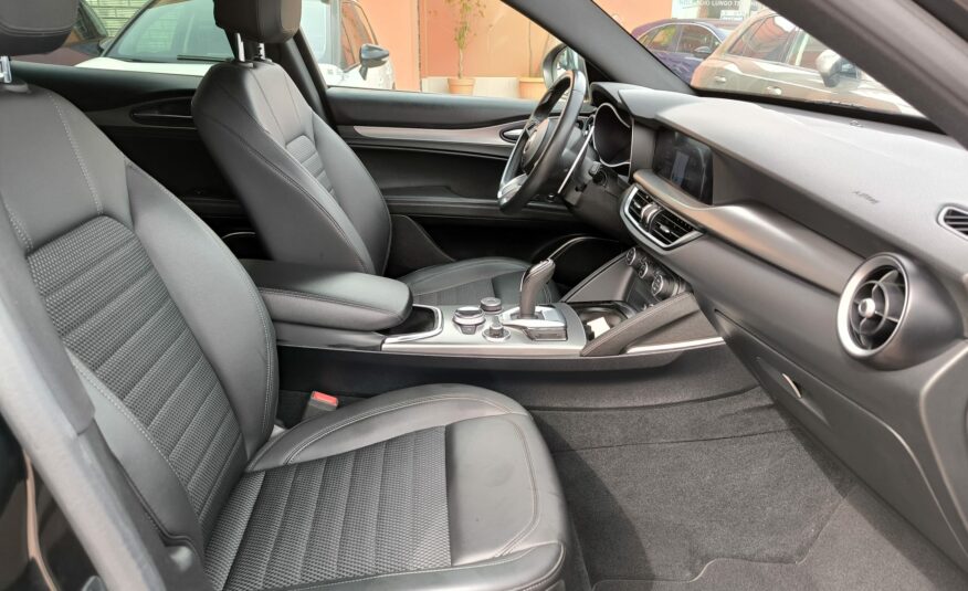 Alfa Romeo Stelvio 2.2 Turbodiesel 160 CV AT8 RWD Sprint