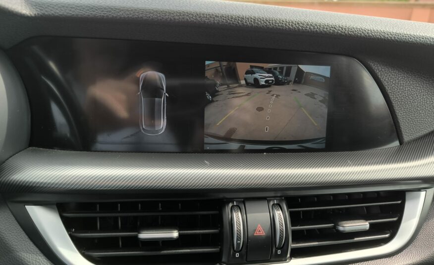 Alfa Romeo Stelvio 2.2 Turbodiesel 160 CV AT8 RWD Sprint