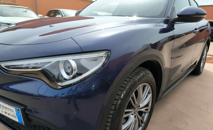 Alfa Romeo Stelvio 2.2 Turbodiesel 160 CV AT8 RWD Business