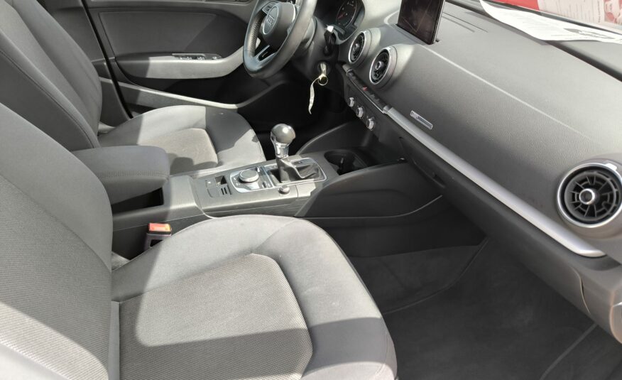 Audi A3 SPB 30 TDI S tronic Business