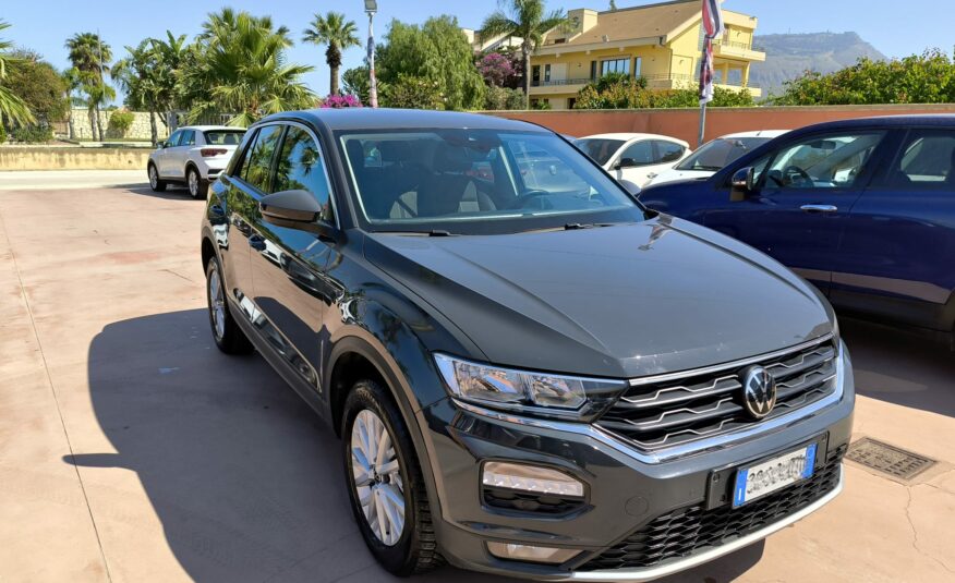 Volkswagen T-Roc 2.0 TDI SCR 150 CV DSG Business BlueMotion Technology