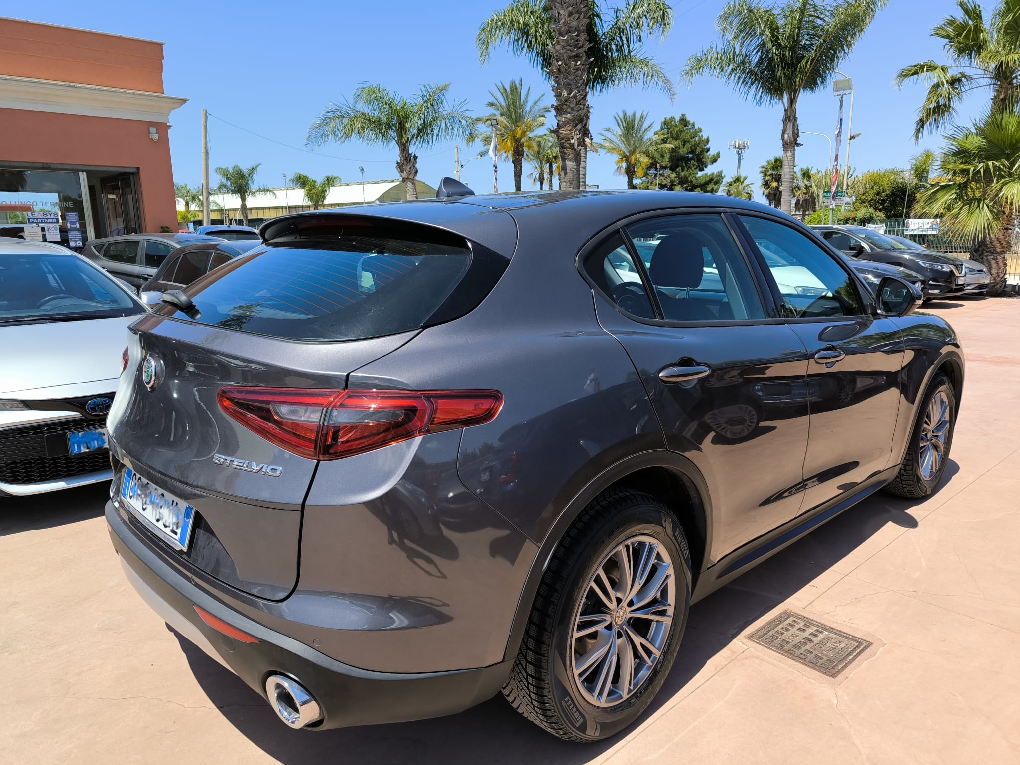 Alfa Romeo Stelvio 2.2 Turbodiesel 160 CV AT8 RWD Business