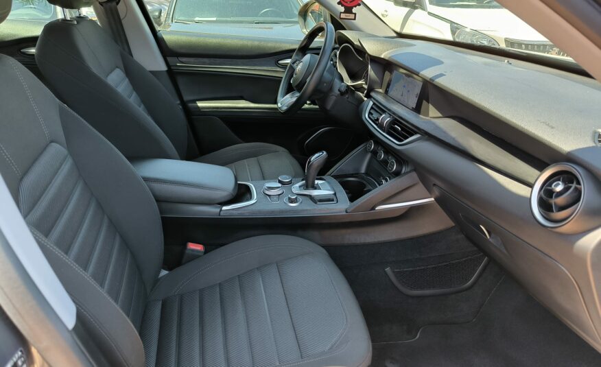 Alfa Romeo Stelvio 2.2 Turbodiesel 160 CV AT8 RWD Business