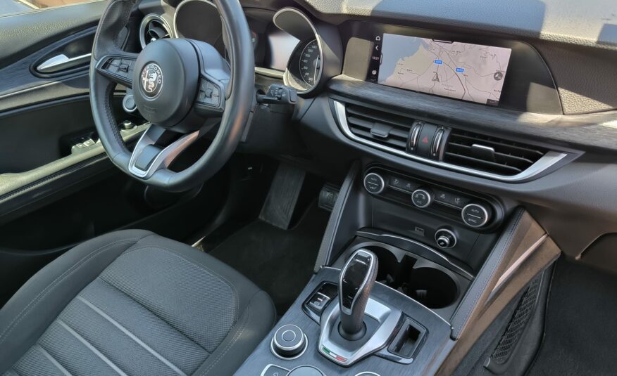 Alfa Romeo Stelvio 2.2 Turbodiesel 160 CV AT8 RWD Business