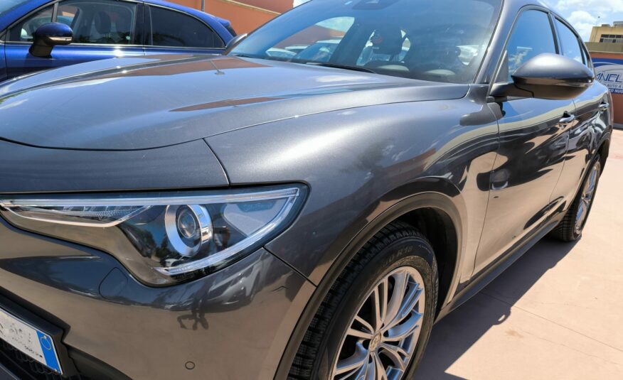 Alfa Romeo Stelvio 2.2 Turbodiesel 160 CV AT8 RWD Business