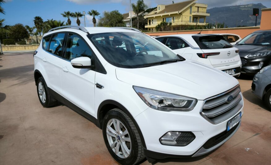 Ford Kuga 1.5 TDCI 120 CV S&S 2WD Business