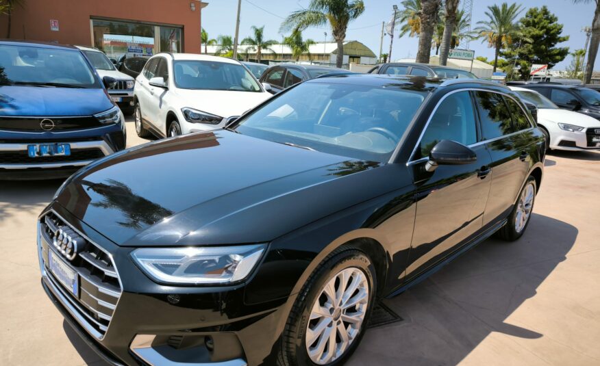 Audi A4 Avant 30 TDI/136 CV S tronic Business Advanced