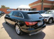 Audi A4 Avant 30 TDI/136 CV S tronic Business Advanced
