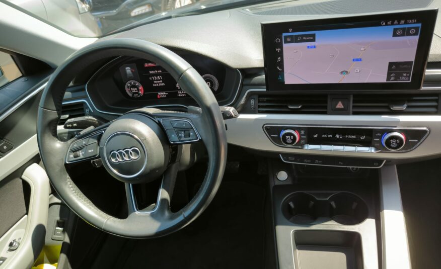 Audi A4 Avant 30 TDI/136 CV S tronic Business Advanced