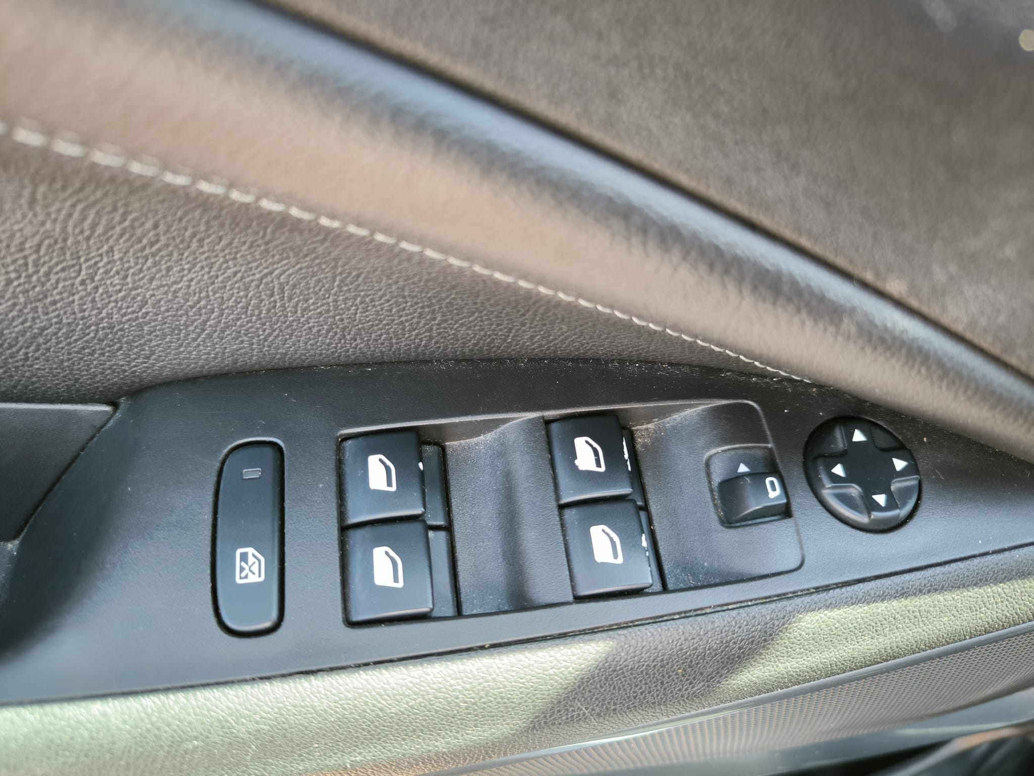 OPEL CROSSLAND 1.2 ELEGANCE