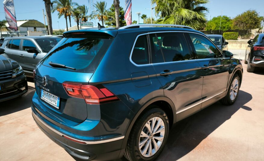 Volkswagen Tiguan 2.0 TDI 150 CV SCR DSG Life
