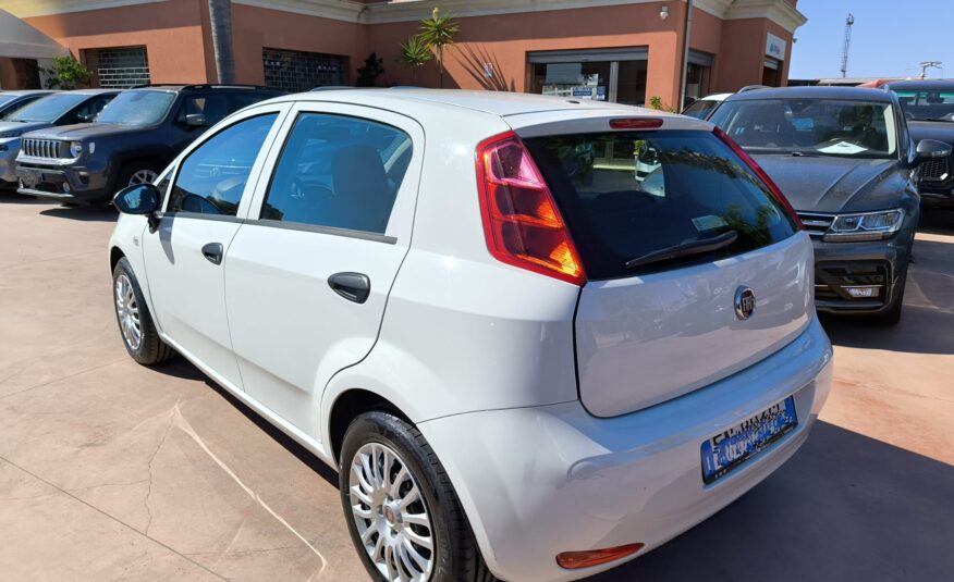 Fiat Punto 1.3 MJT II S&S 95 CV 5 porte Street