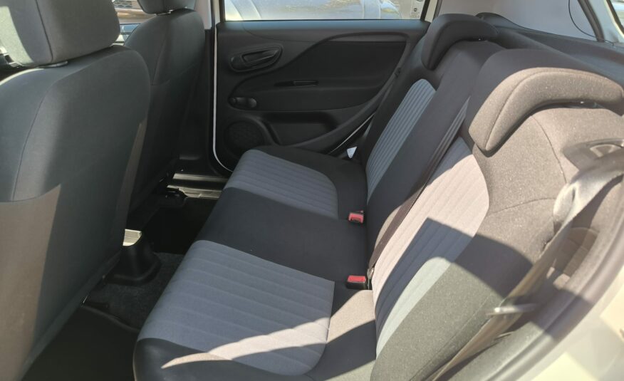 Fiat Punto 1.3 MJT II S&S 95 CV 5 porte Street