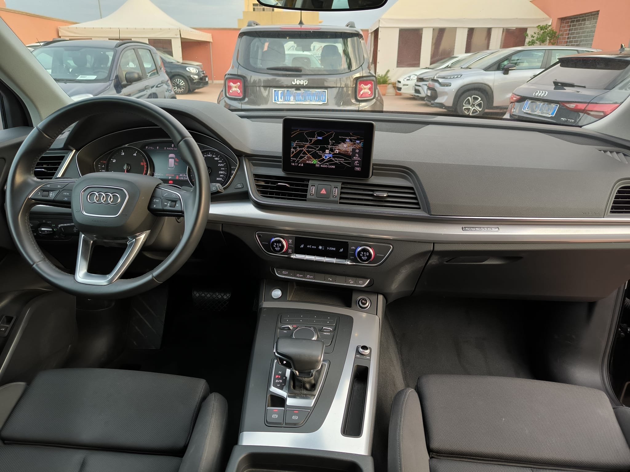Audi Q5 40 TDI quattro S tronic Business Sport