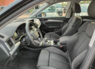 Audi Q5 40 TDI quattro S tronic Business Sport