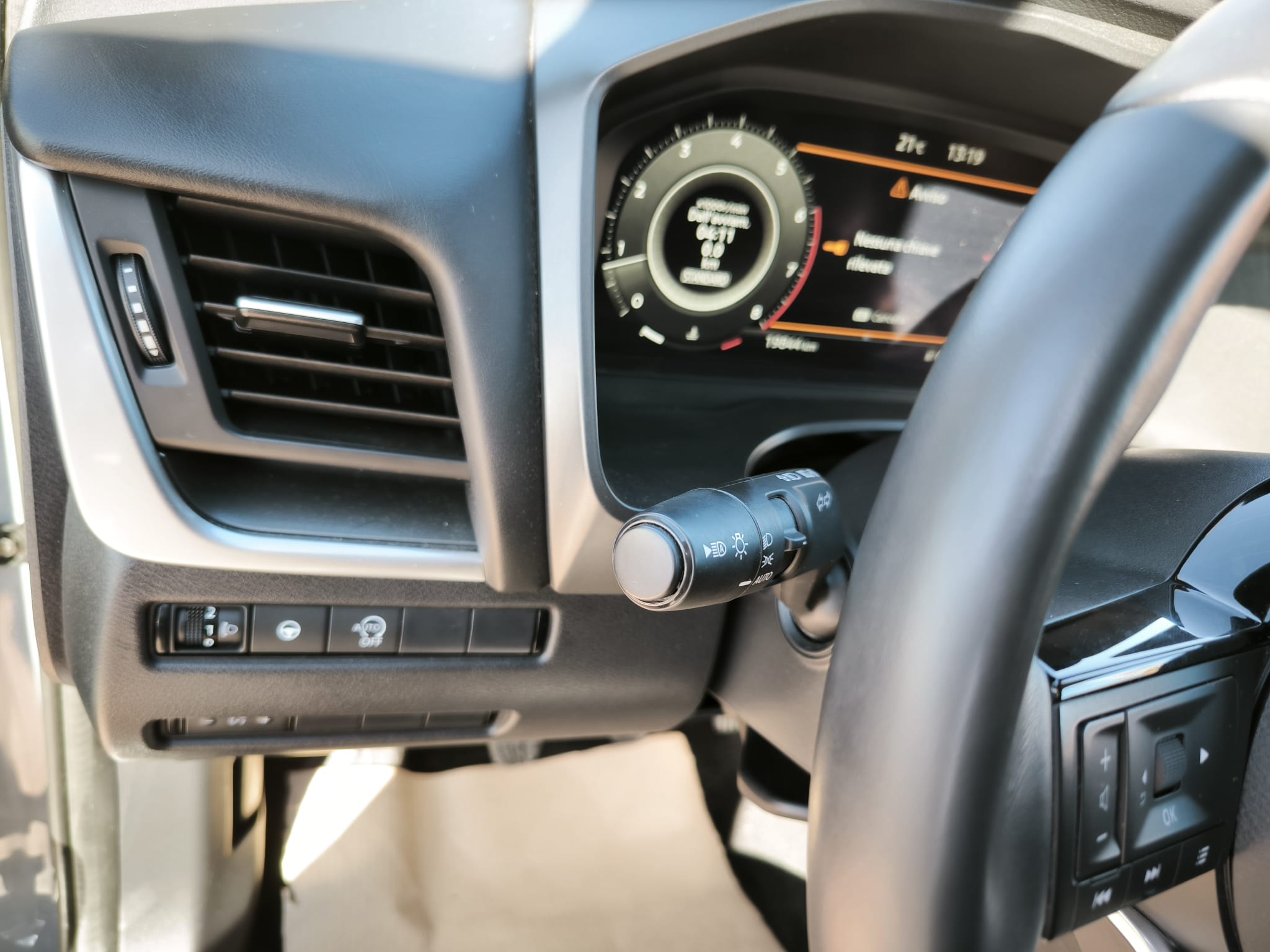 Nissan Qashqai MHEV 140 CV N-Connecta