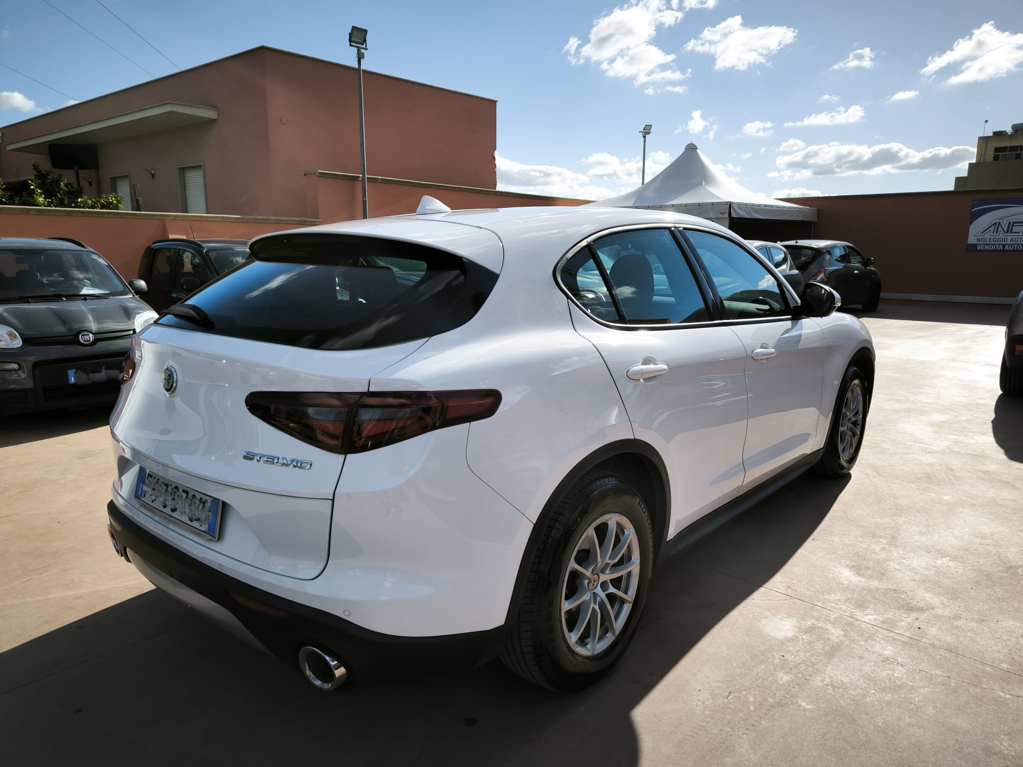 Alfa Romeo Stelvio 2.2 Turbodiesel 160 CV AT8 RWD Business